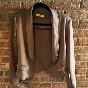 Final Touch Women's Tan Blazer